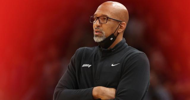 2026世界杯下注-场外风波并未影响太阳众将 蒙蒂助球队团结一心